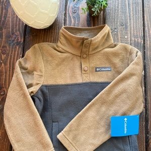 NWT. Columbia Youth XS. 1/4 Snap Fleece Pullover.